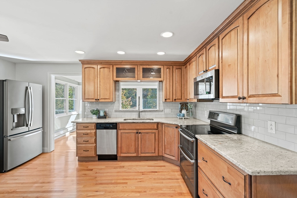 24 Adams Road Grafton, MA 01519 - Photo 6 of 30 Gallery Image 6
