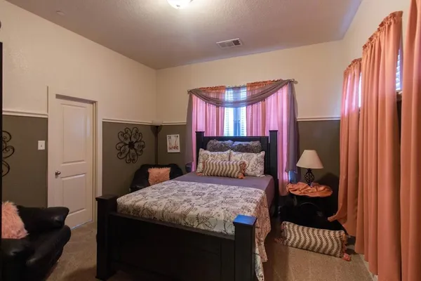 $2,999 | 1605 Brook Glen Drive, Euless, TX 76039