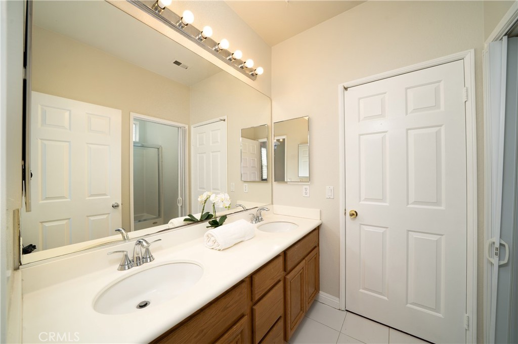 1301 Pinehurst Circle Santa Ana, CA 92706 - Photo 19 of 22