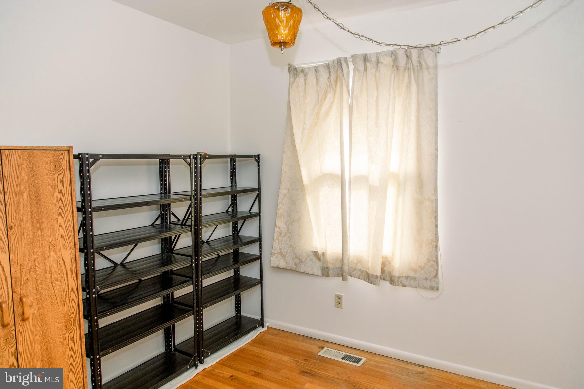 2014 Hanson Road Edgewood, MD 21040 - Photo 13 of 21 Second Bedroom