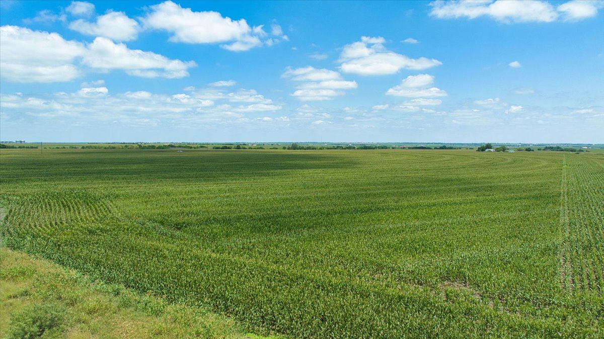 Tbd Manda Carlson Road Coupland, TX 78615 - Photo 5 of 15 a view of an ocean and beach
