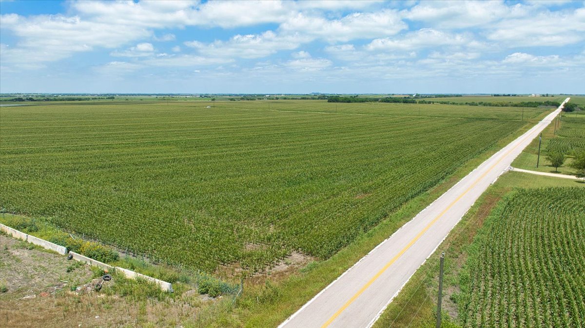 Tbd Manda Carlson Road Coupland, TX 78615 - Photo 7 of 15 a view of an ocean and beach