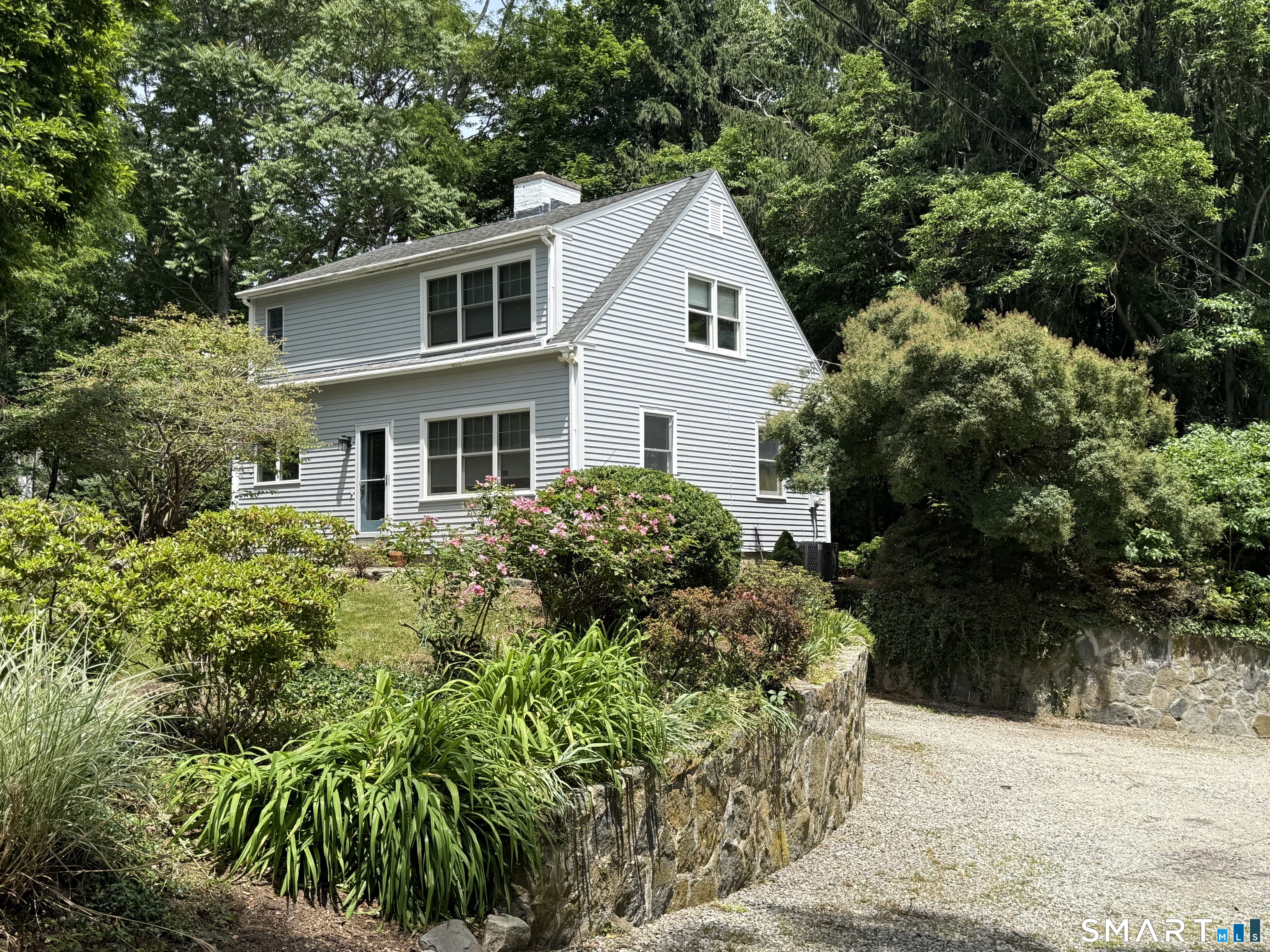 32 Liberty Street Madison, CT 06443 - Photo 4 of 30