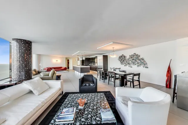 $1,445,000 | 505 North Lake Shore Drive, Unit 51045, Chicago, IL 60611