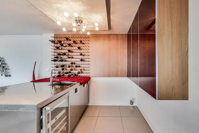 $1,445,000 | 505 North Lake Shore Drive, Unit 51045, Chicago, IL 60611