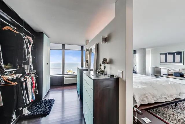 $1,445,000 | 505 North Lake Shore Drive, Unit 51045, Chicago, IL 60611