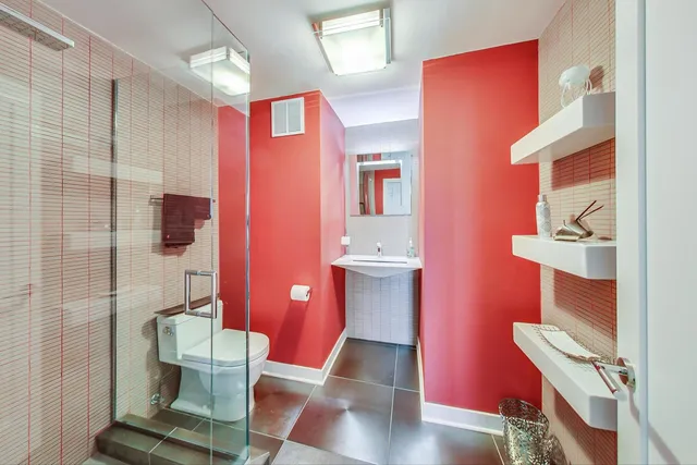 $1,445,000 | 505 North Lake Shore Drive, Unit 51045, Chicago, IL 60611