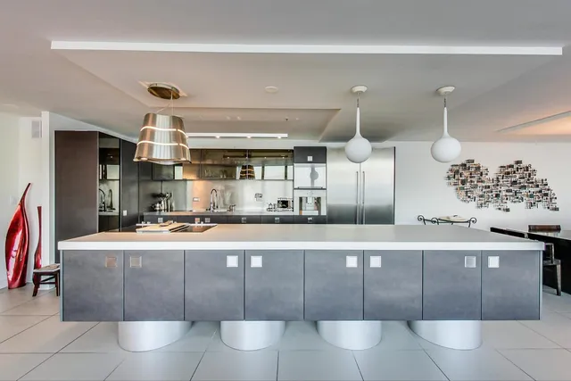 $1,445,000 | 505 North Lake Shore Drive, Unit 51045, Chicago, IL 60611