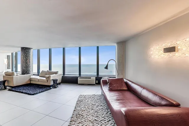 $1,445,000 | 505 North Lake Shore Drive, Unit 51045, Chicago, IL 60611