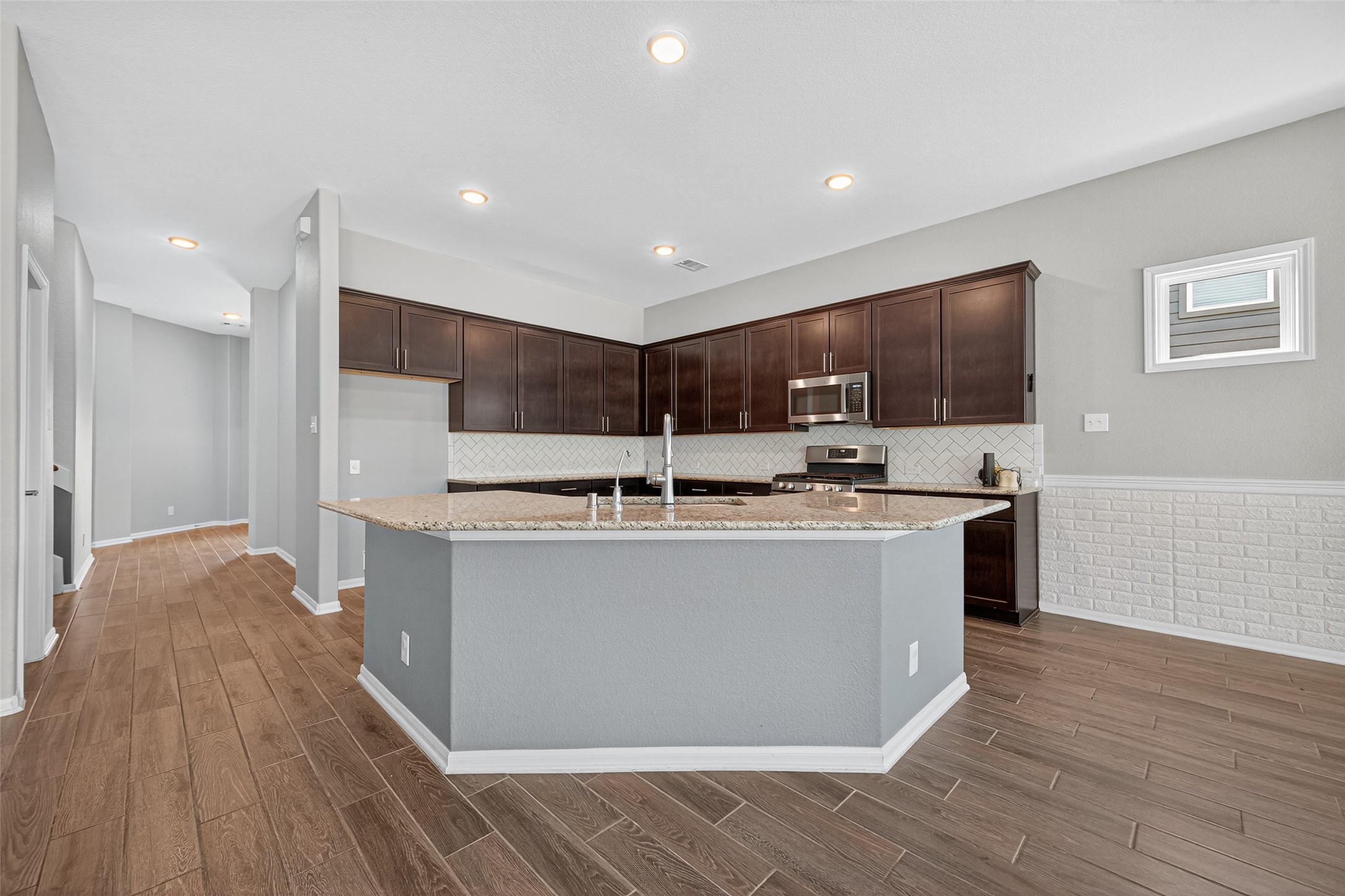 1312 Mainland Shores Lane Montgomery, TX 77316 - Photo 17 of 50