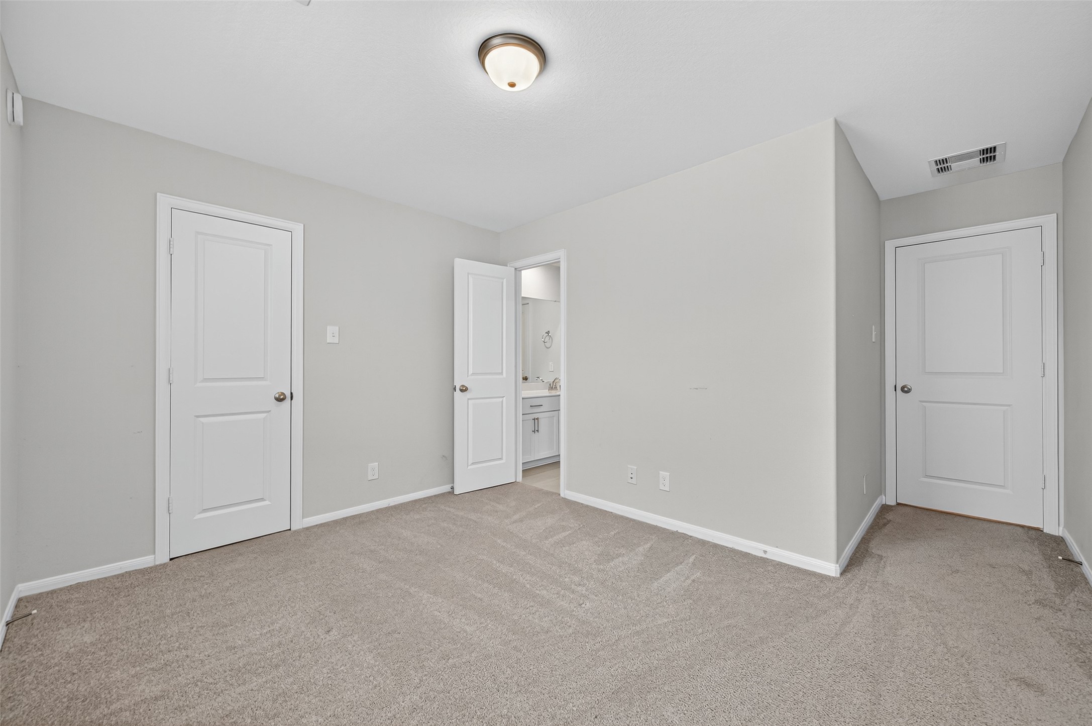 1312 Mainland Shores Lane Montgomery, TX 77316 - Photo 31 of 50 a view of an empty room and closet area