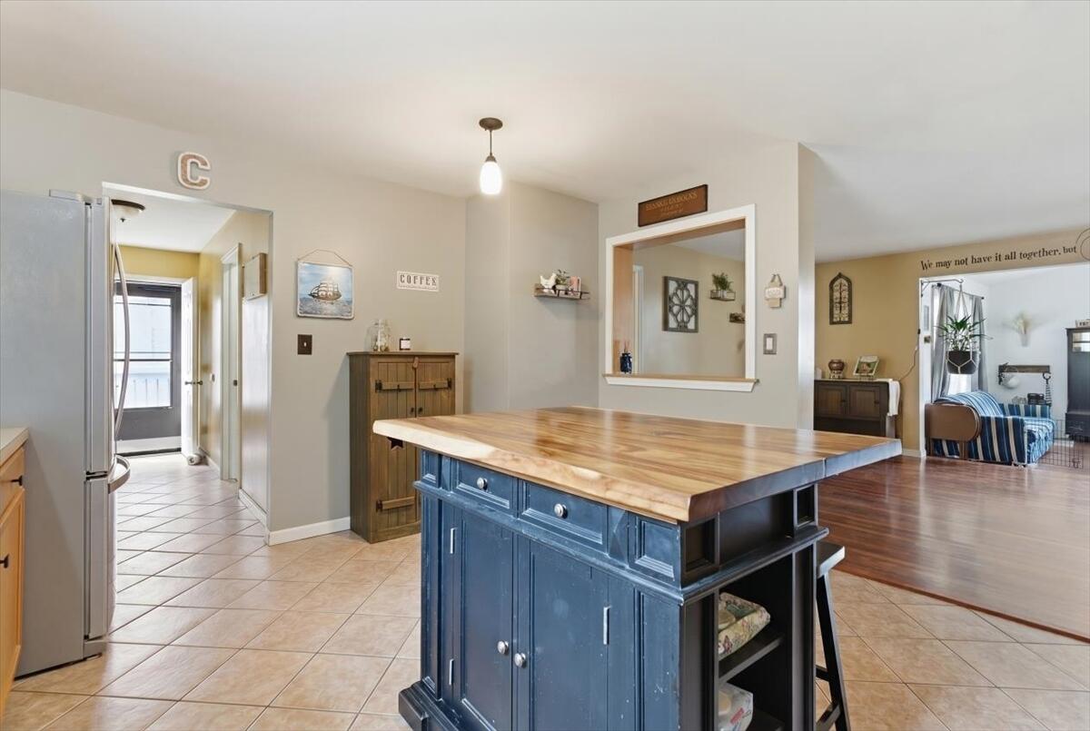 244 Back Street Monmouth, ME 04265 - Photo 8 of 53 18-2_kitchen_b