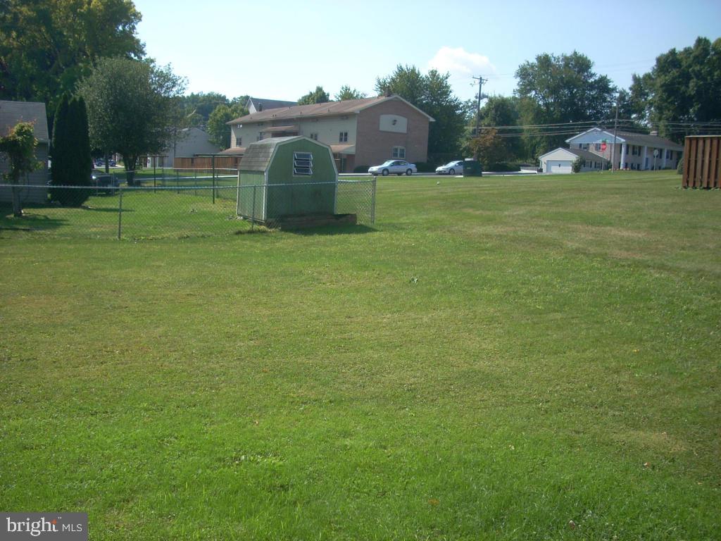 3210 Rothsville Road Akron, PA 17501 - Photo 8 of 9