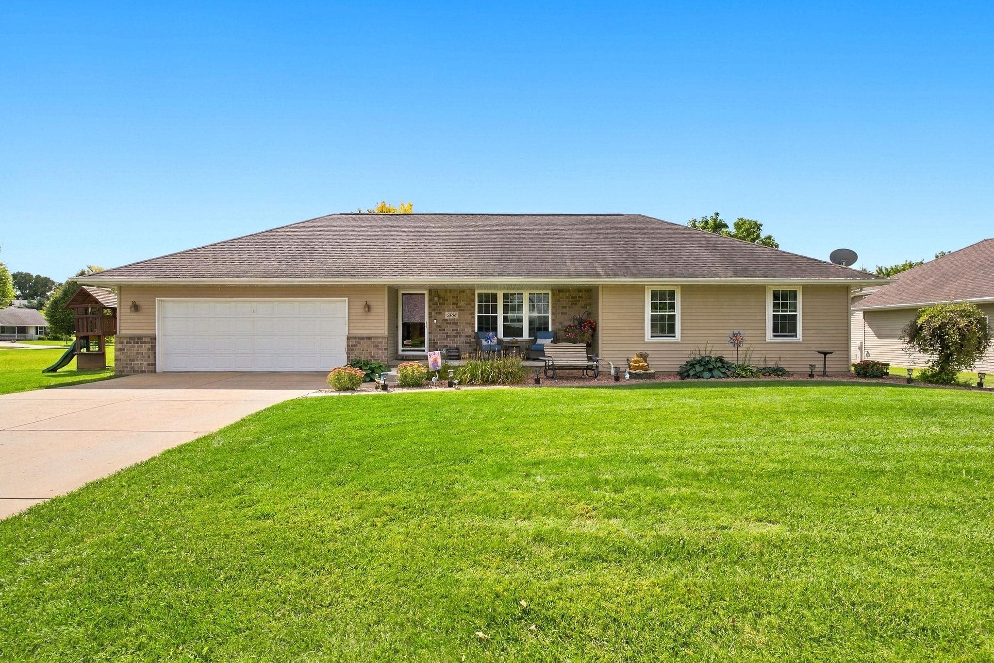 2188 Klondike Road Green Bay, WI 54311 - Photo 3 of 46 Gallery Image 3