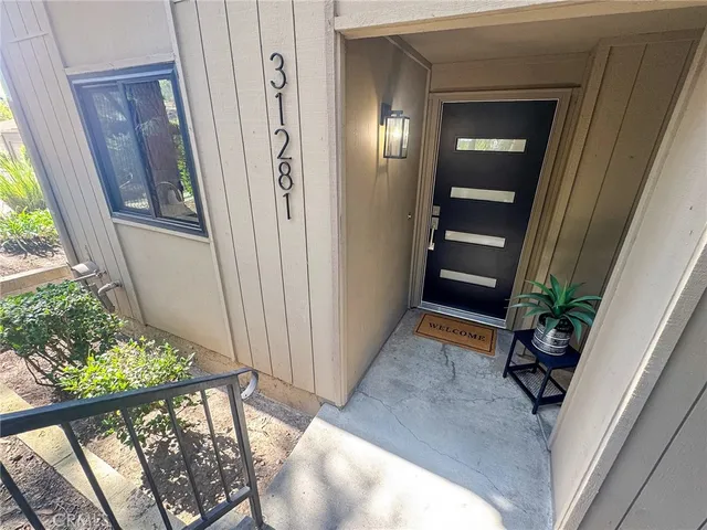 $870,000 | 31281 East Nine Drive, Unit 25F, Laguna Niguel, CA 92677