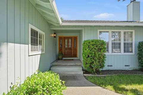 $799,000 | 17217 Vailetti Drive, Sonoma, CA 95476