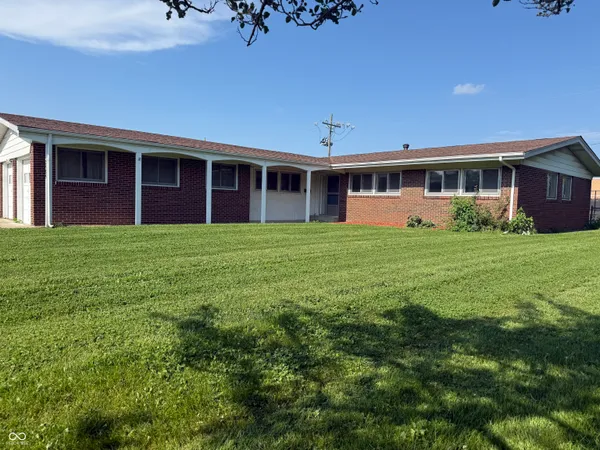 $299,000 | 2585 Union Street, Columbus, IN 47201