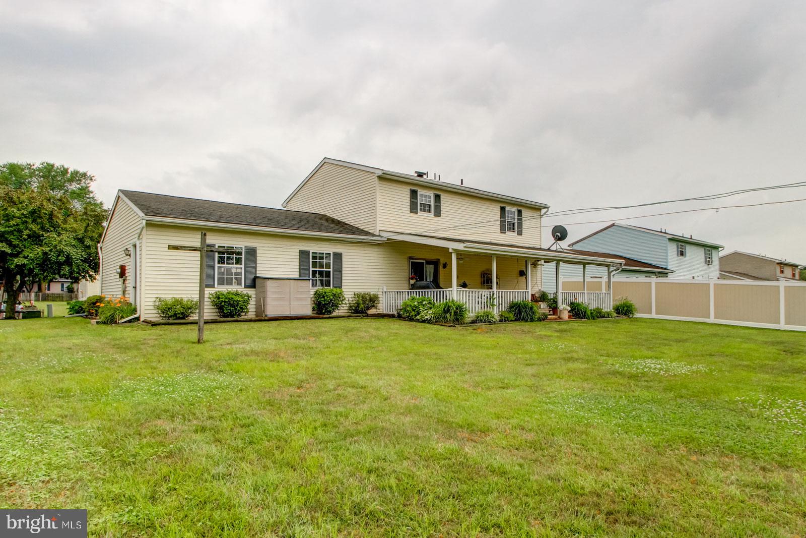 2353 Heather Road York, PA 17408 - Photo 19 of 26 Gallery Image 19