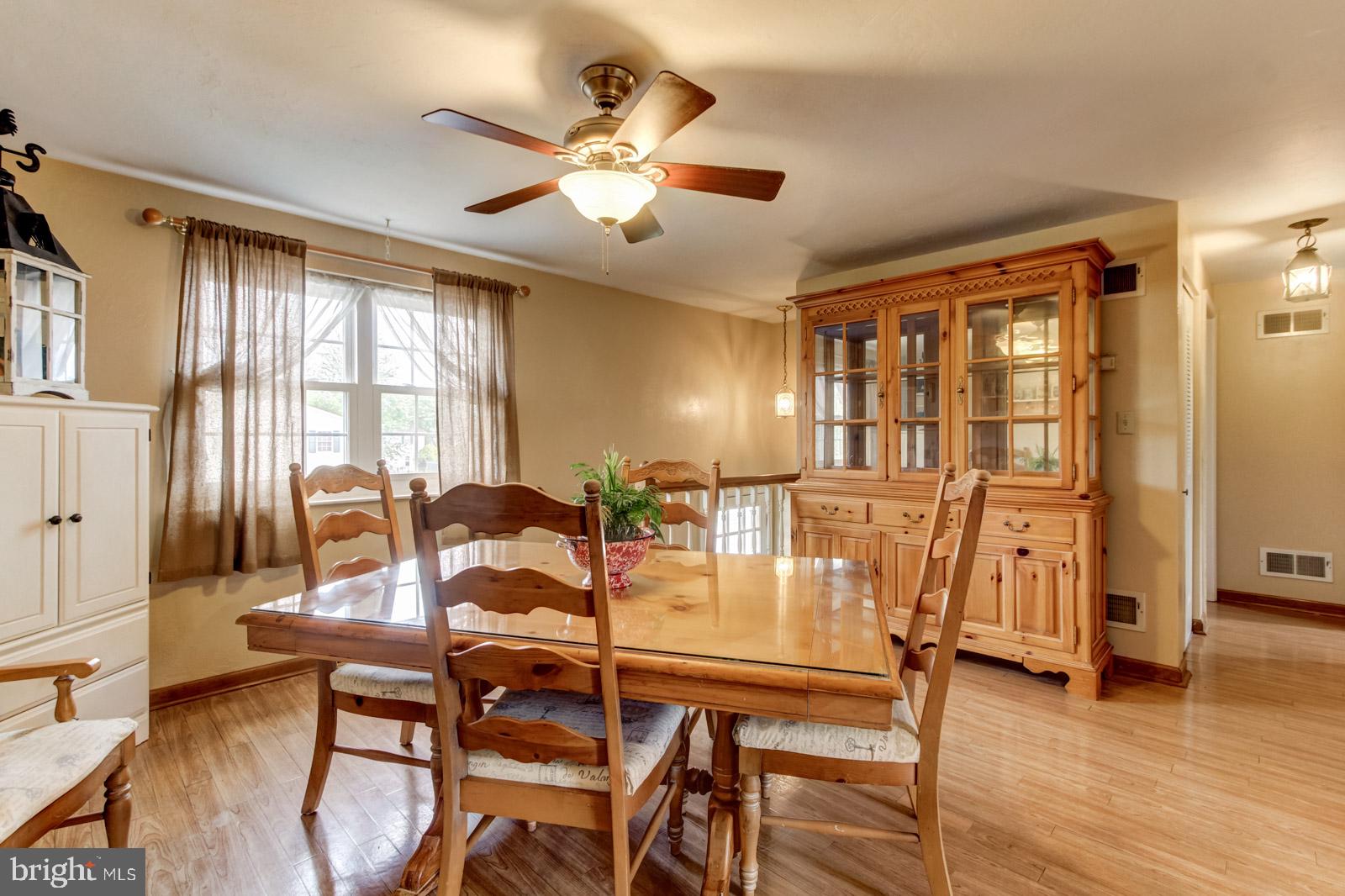 2353 Heather Road York, PA 17408 - Photo 3 of 26 Gallery Image 3