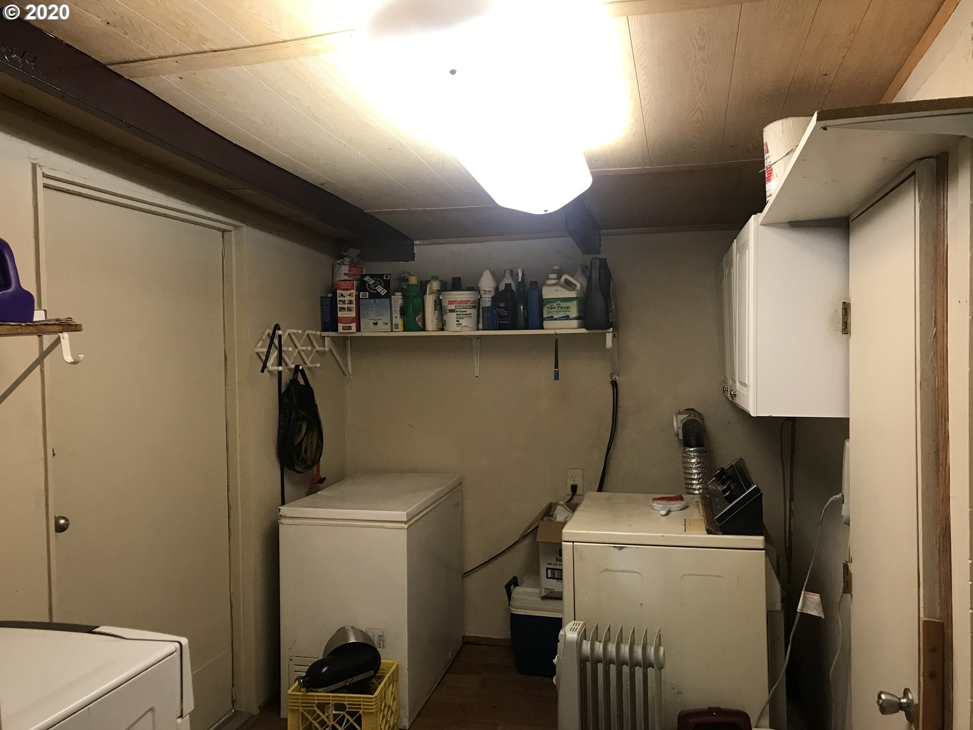 880 25th Place Springfield, OR 97477 - Photo 13 of 14