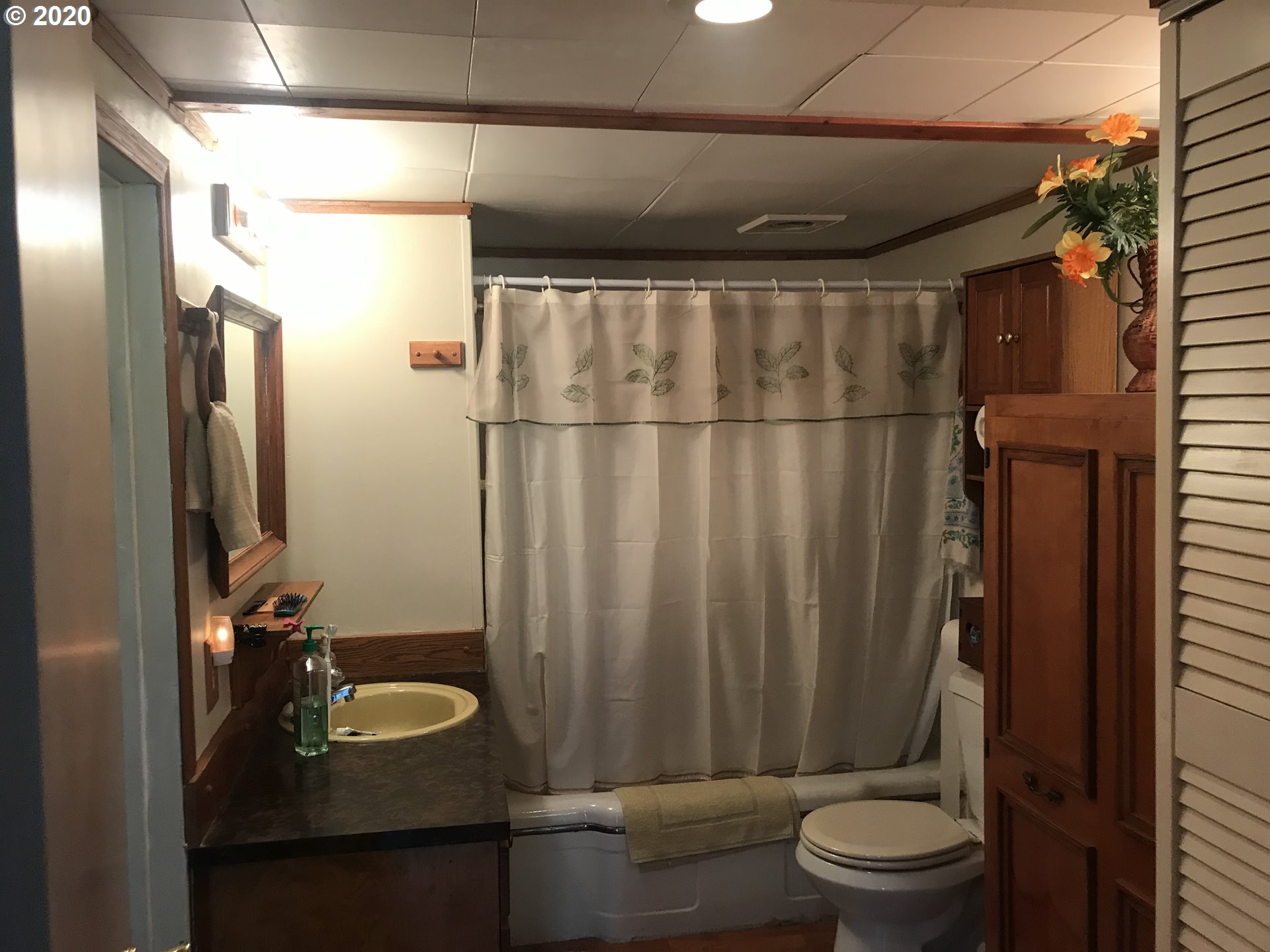 880 25th Place Springfield, OR 97477 - Photo 9 of 14
