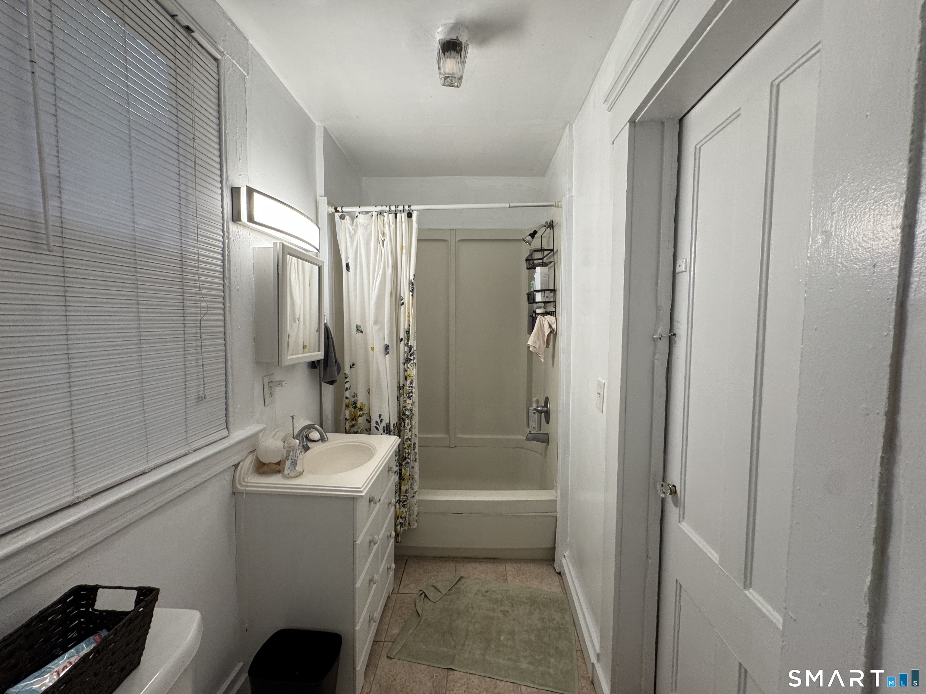 49 Edwards Street, Unit 1A New Haven, CT 06511 - Photo 5 of 9