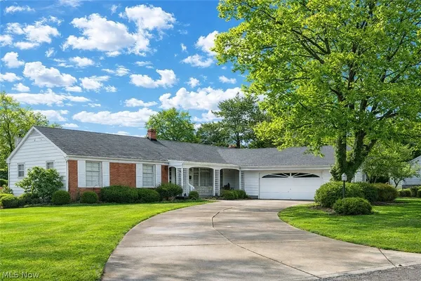 $2,200 | 290 Glenview Road, Canfield, OH 44406