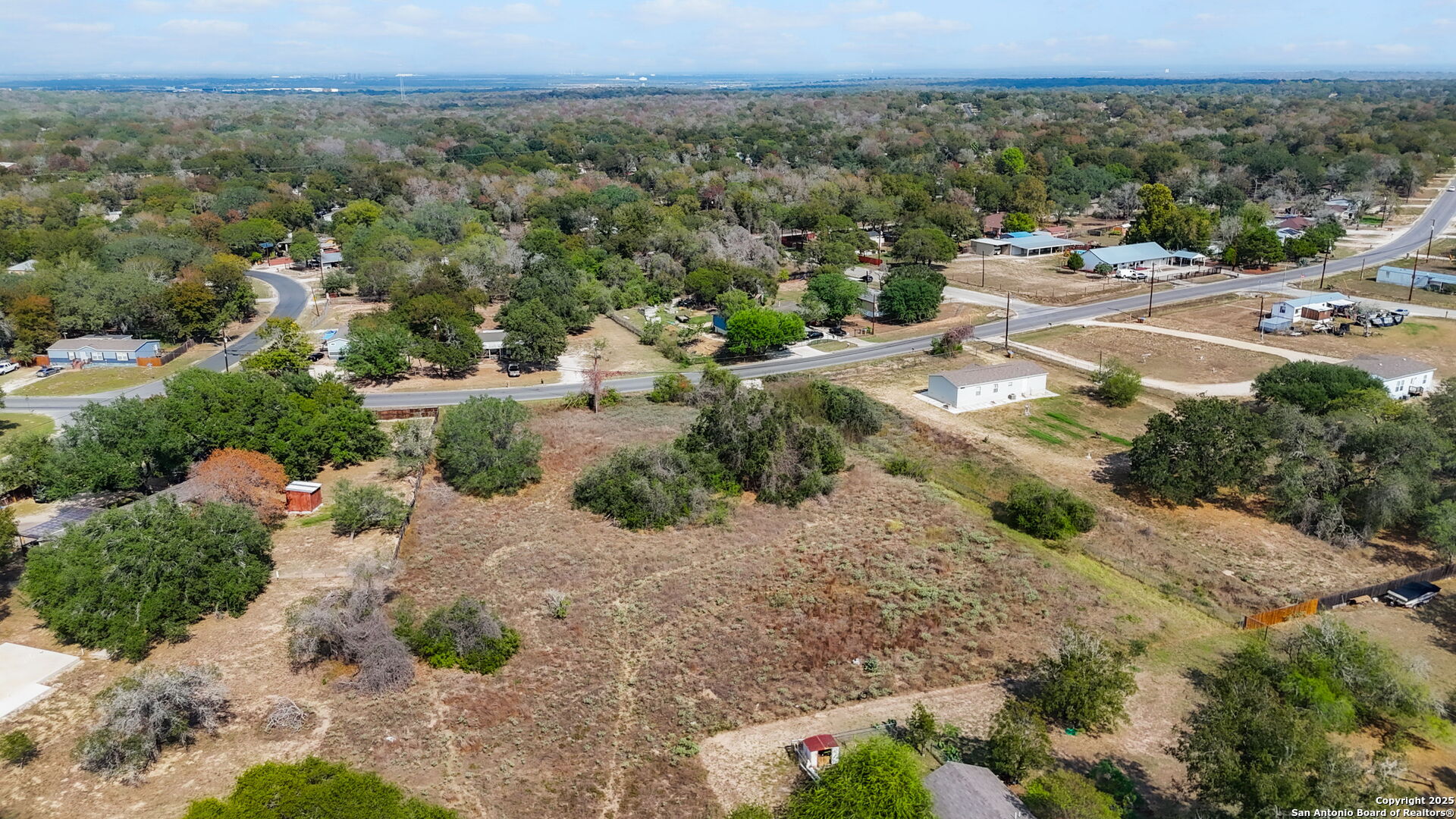 3810 New Mathis Road Elmendorf, TX 78112 - Photo 9 of 15 Gallery Image 9