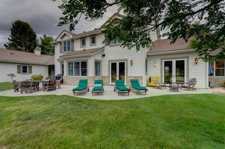 12751 Blue Heron Circle Ojai, CA 93023 - Photo 21 of 22 a view of a house with a patio and a yard