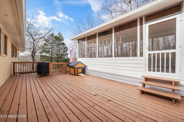 $375,000 | 209 Highland Drive, Harriman, TN 37748