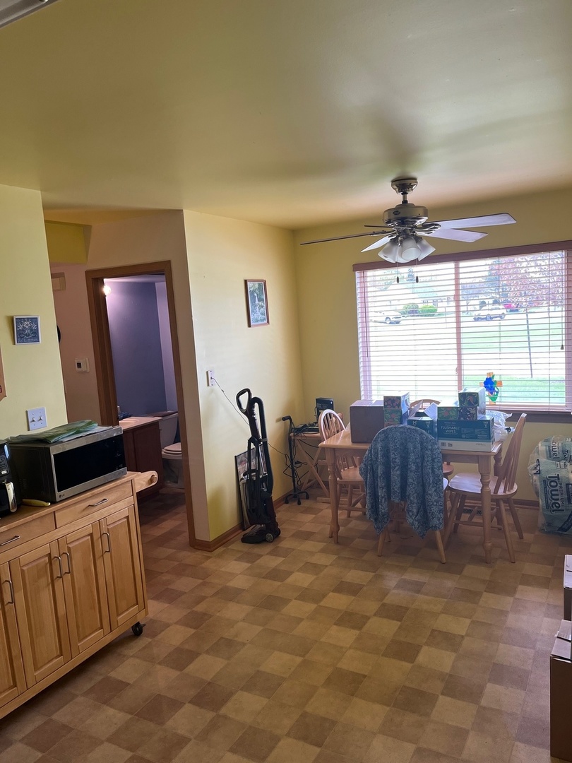 570 Timber Drive Harvard, IL 60033 - Photo 7 of 11