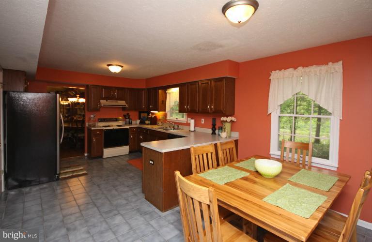 7905 Poplar Grove Road Severn, MD 21144 - Photo 2 of 29 Kitchen