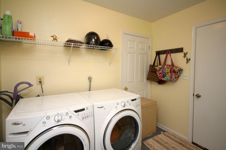 7905 Poplar Grove Road Severn, MD 21144 - Photo 7 of 29 Interior (General)
