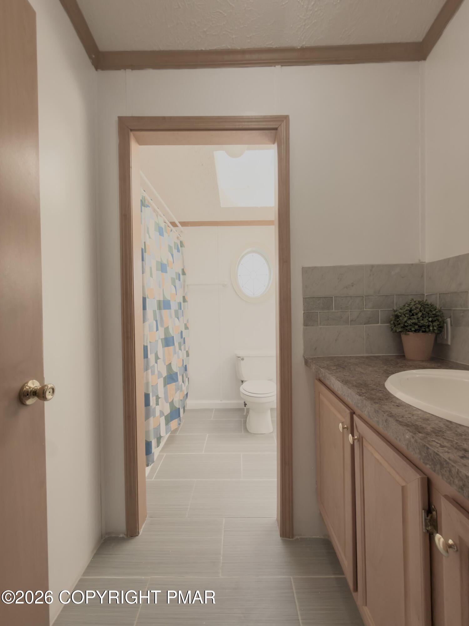 890 Seybert Street Hazleton, PA 18201 - Photo 21 of 27 IMG_3530