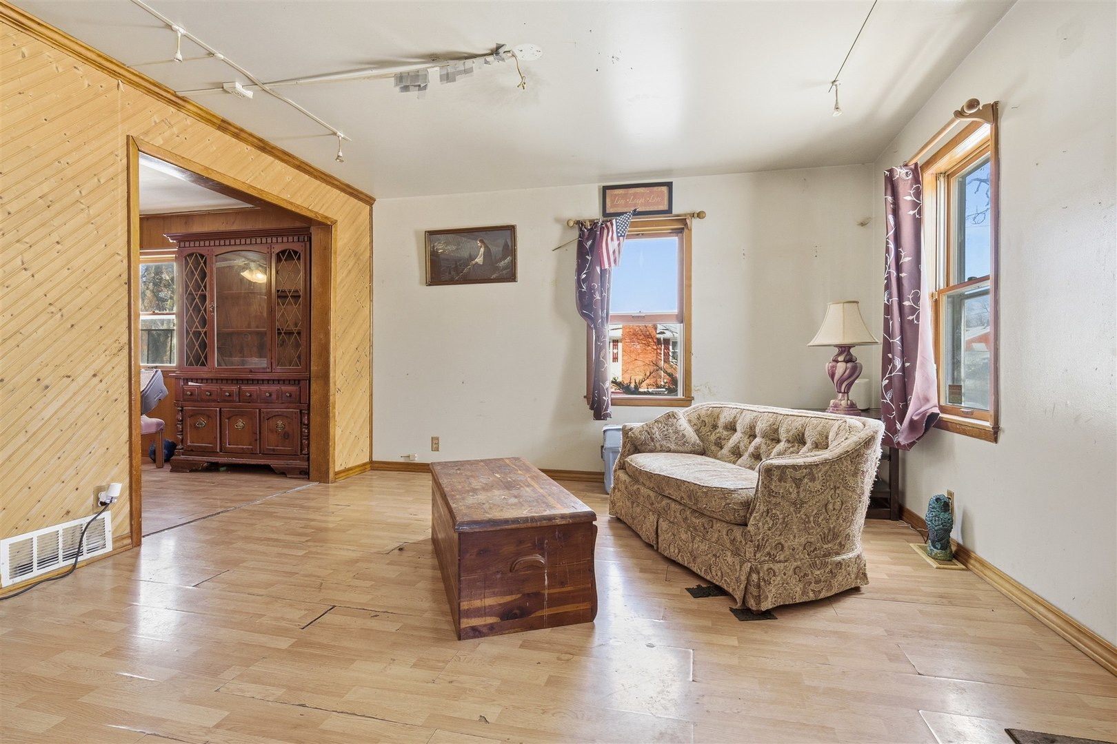 1101 Low Street Bloomington, IL 61701 - Photo 2 of 18