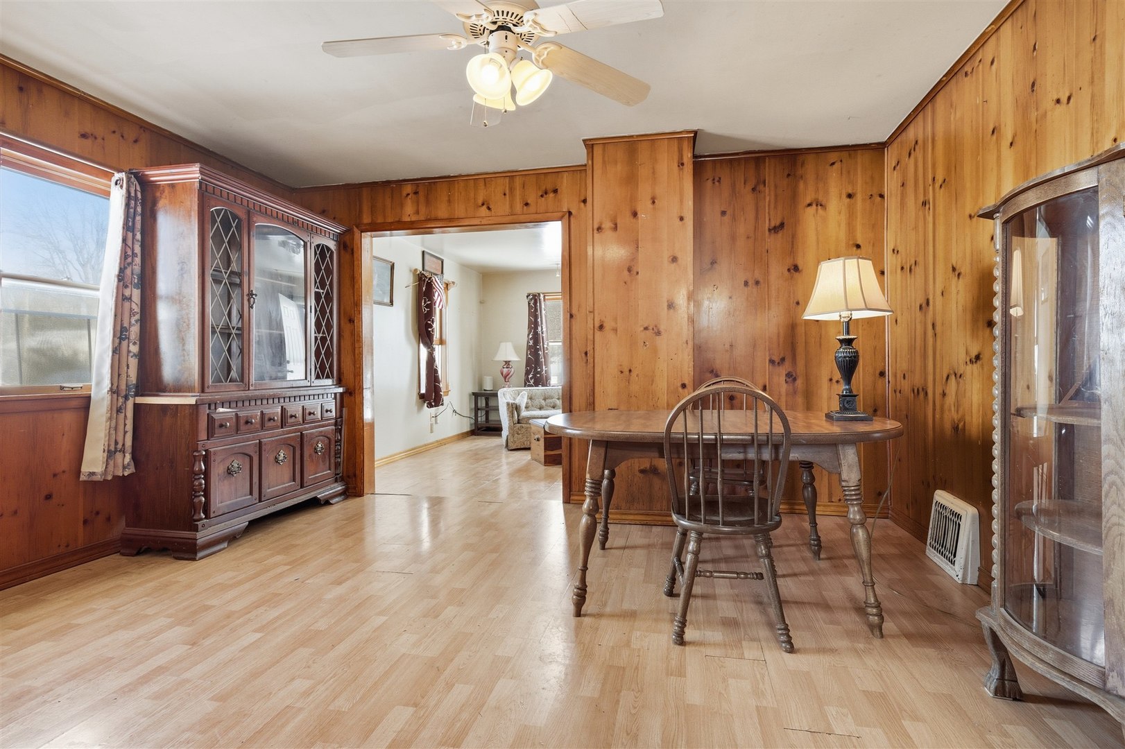 1101 Low Street Bloomington, IL 61701 - Photo 4 of 18