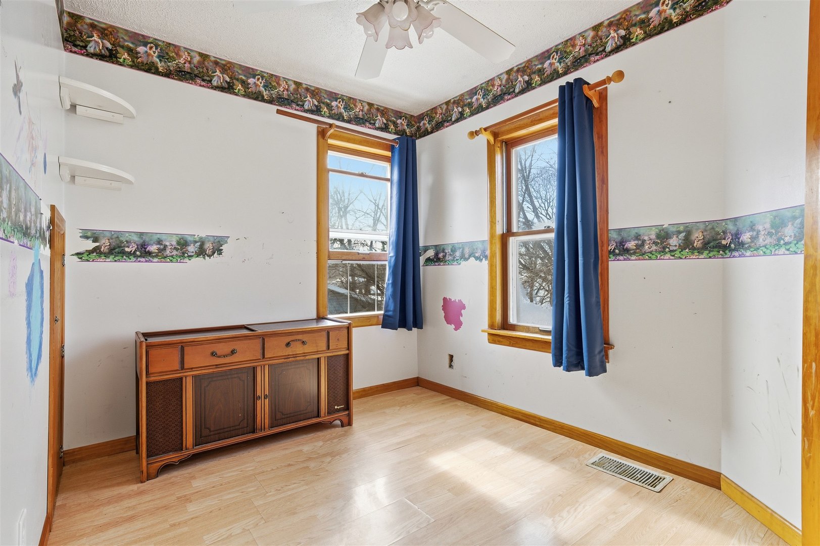 1101 Low Street Bloomington, IL 61701 - Photo 9 of 18