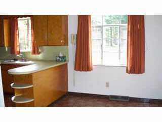 2357 Wickliffe Road Columbus, OH 43221 - Photo 5 of 10