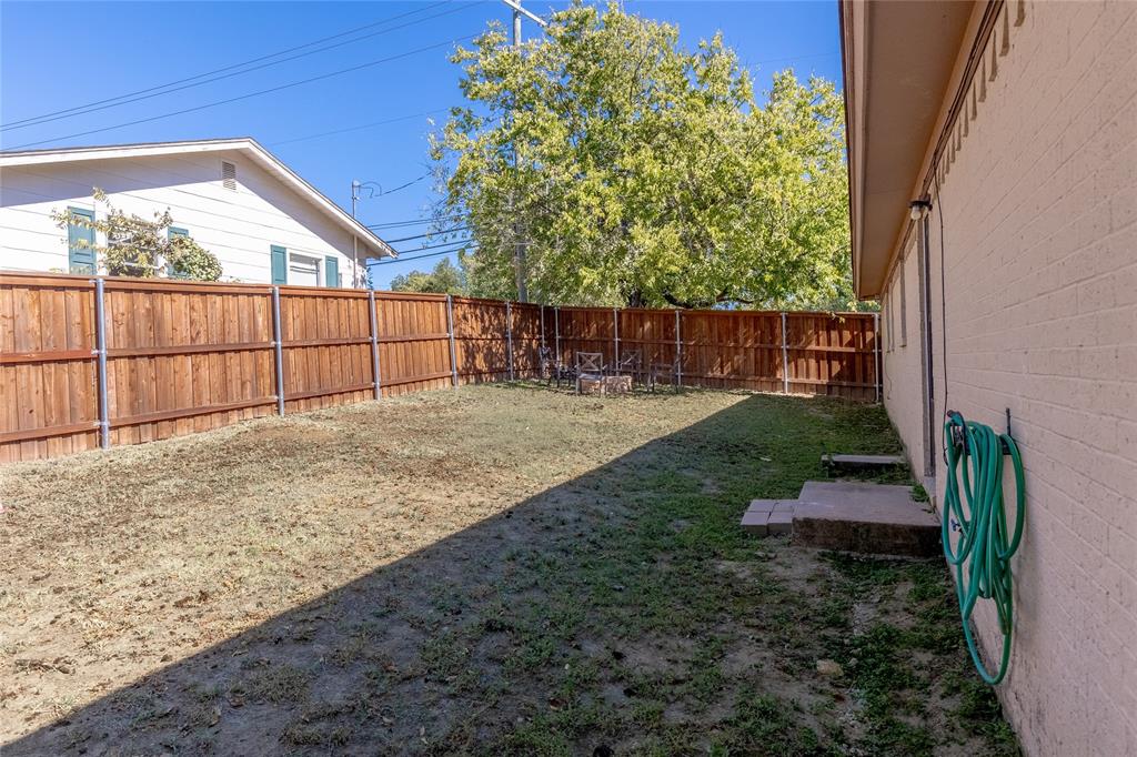 200 West Hale Avenue Decatur, TX 76234 - Photo 13 of 14 a view of a backyard