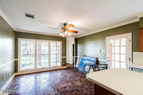 $2,650 | 110 Rimwood Avenue, Lafayette, LA 70501