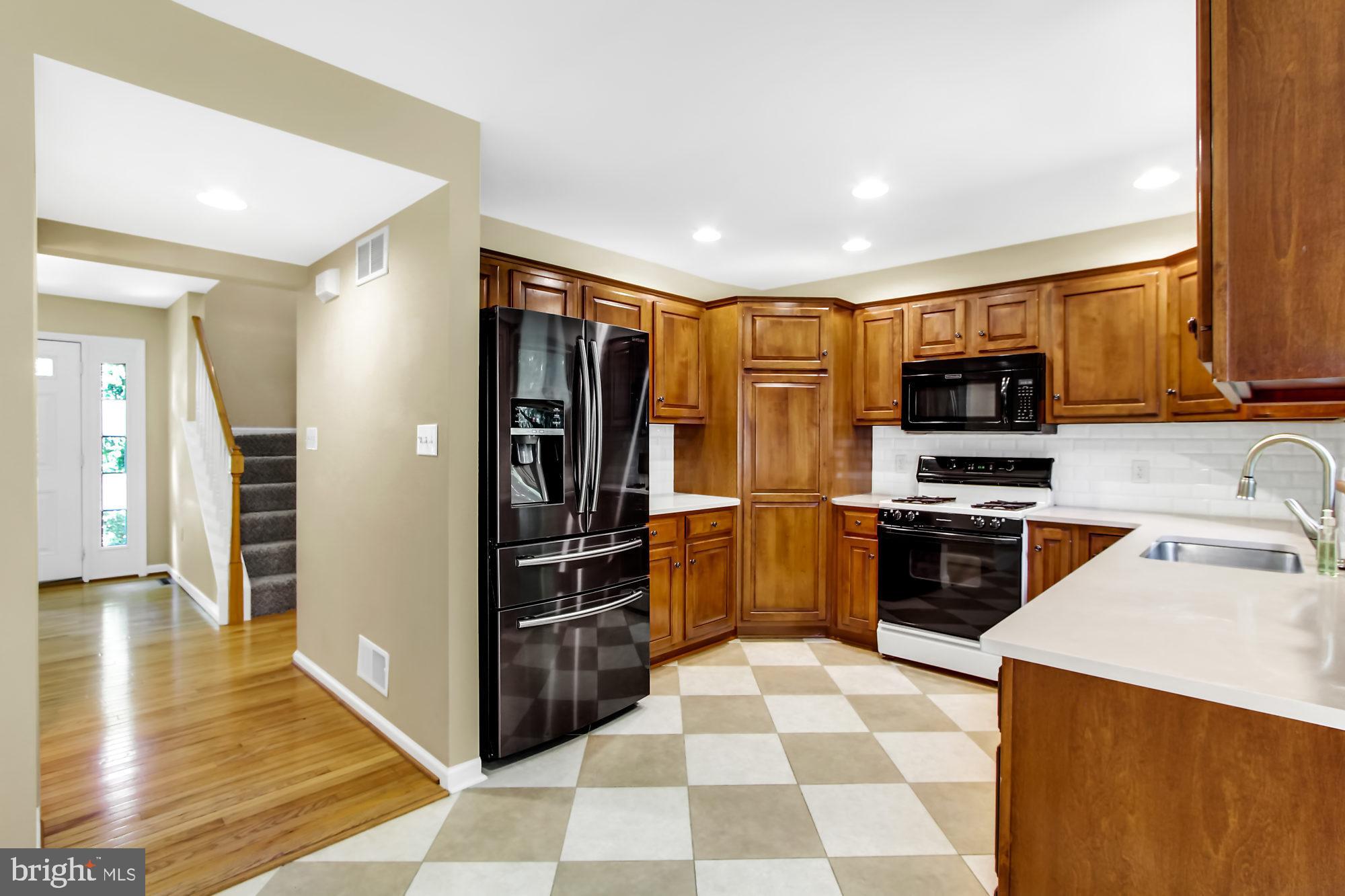 2009 Harrogate Road Lancaster, PA 17601 - Photo 12 of 40 Gallery Image 12