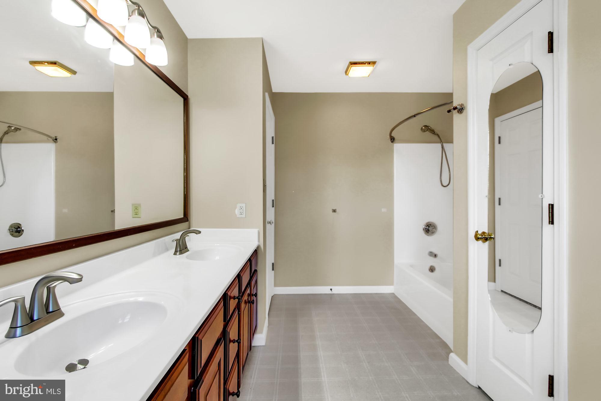 2009 Harrogate Road Lancaster, PA 17601 - Photo 27 of 40 Gallery Image 27