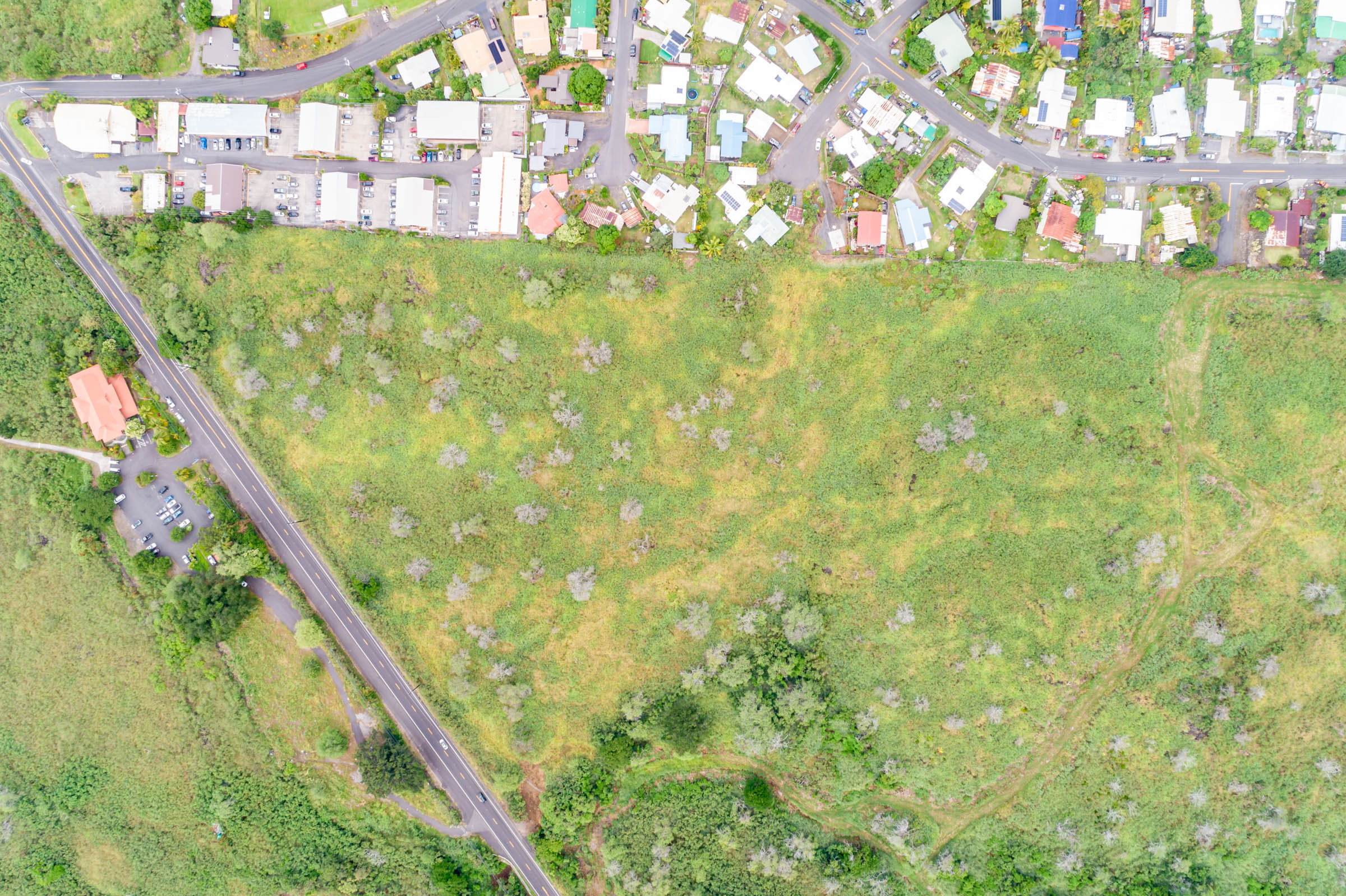 2 St Kuakini Kailua-kona Hi 96740 Kailua-Kona, HI 96740 - Photo 12 of 23 a view of an outdoor space