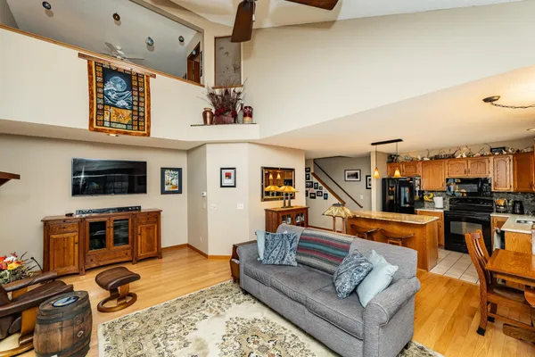 $299,900 | 2619 Tuxedo Lane Northwest, Rochester, MN 55901