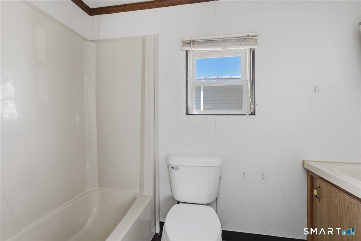 210 Bundy Hill Road Lisbon, CT 06351 - Photo 34 of 41