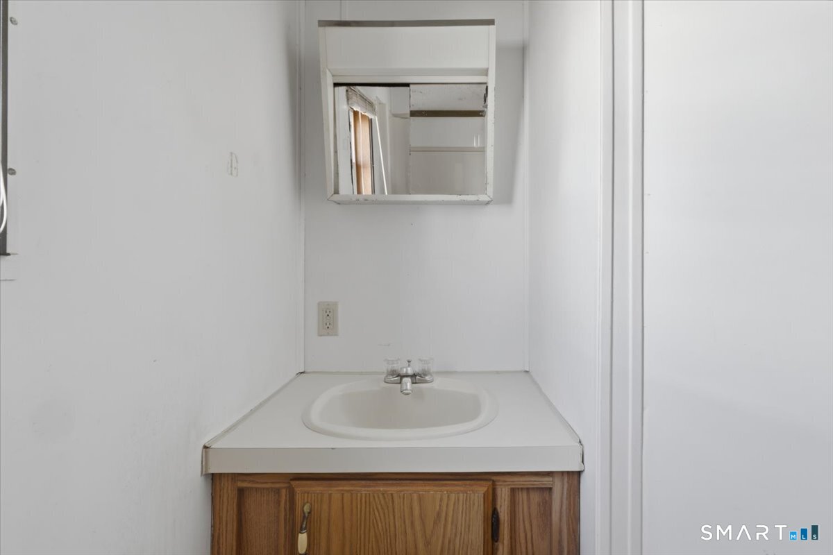 210 Bundy Hill Road Lisbon, CT 06351 - Photo 36 of 41