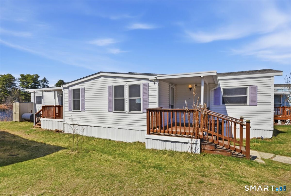 210 Bundy Hill Road Lisbon, CT 06351 - Photo 4 of 41