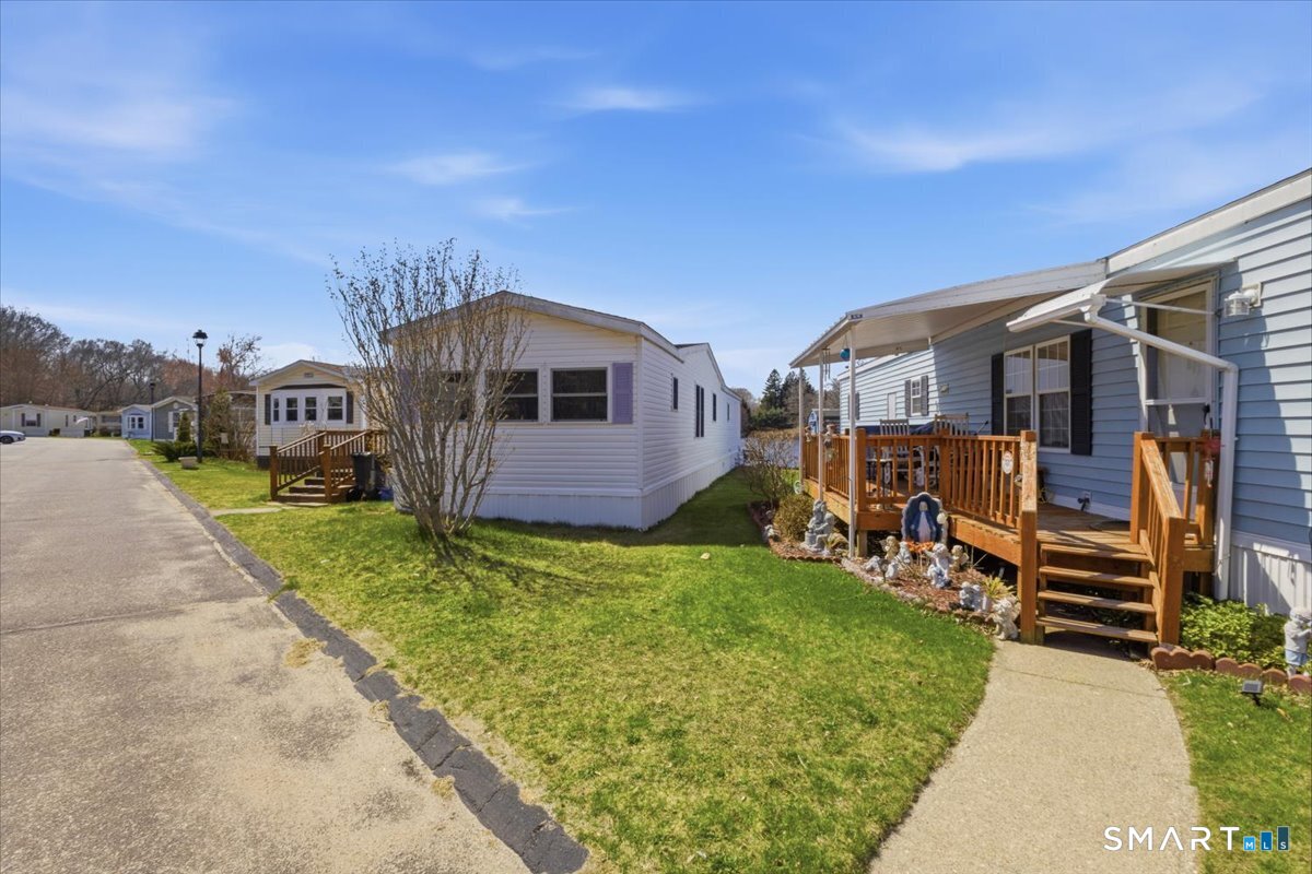 210 Bundy Hill Road Lisbon, CT 06351 - Photo 7 of 41