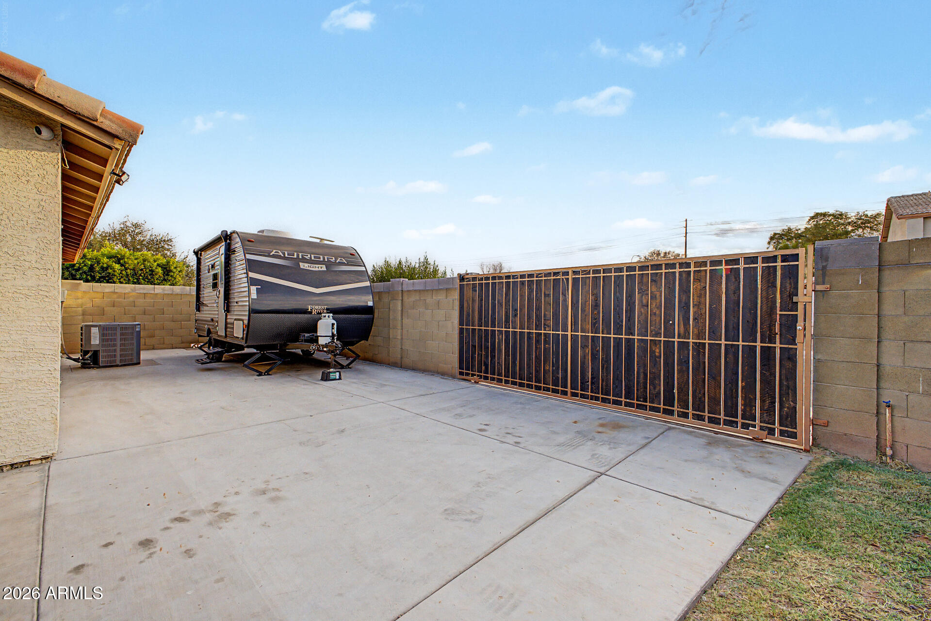 9050 West Monte Vista Road Phoenix, AZ 85037 - Photo 43 of 44