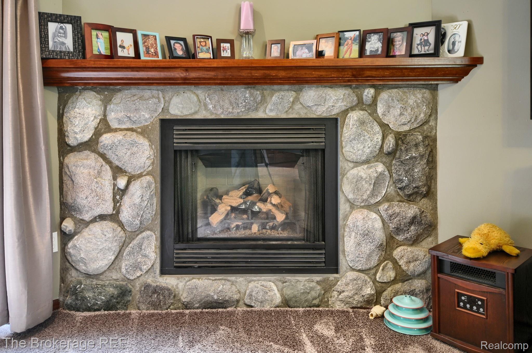 3277 Levalley Road Columbiaville, MI 48421 - Photo 22 of 44 SD3_6047-HDR(5).jpg